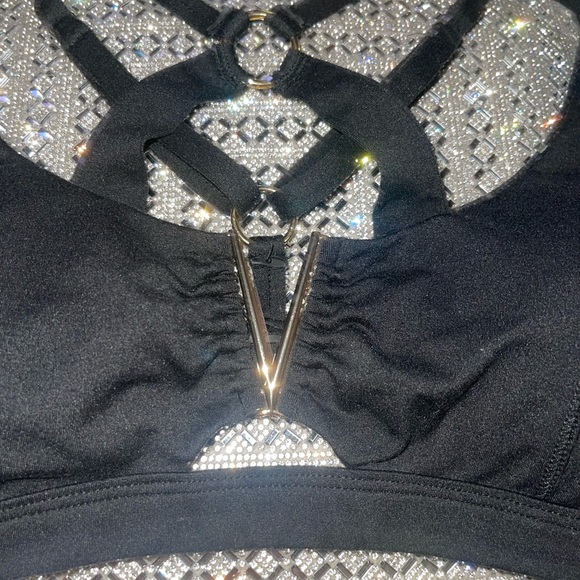 Bombshell Sportswear Sports Bra | Size Medium - Picture 3 of 6